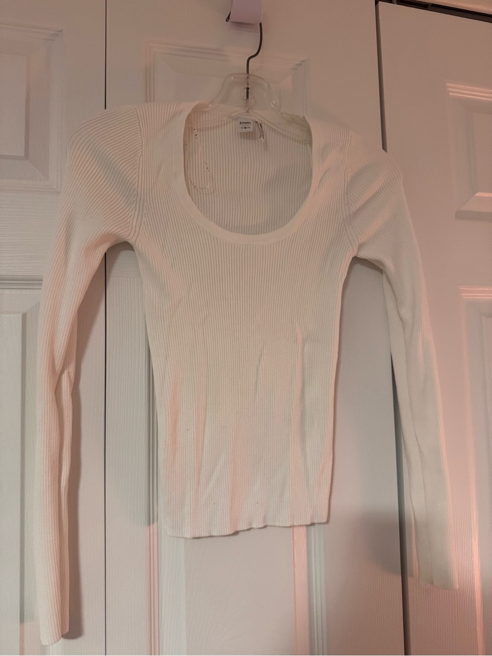 twik Cream Ribbed Scoop Neck Long Sleeve Top